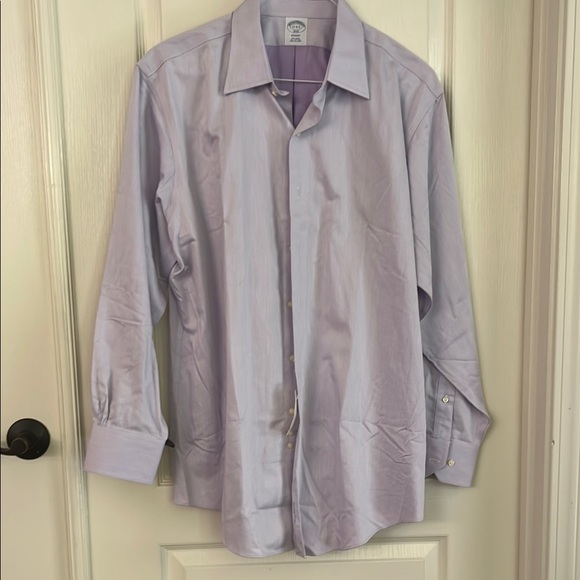 😲BOGO MENS ITEM😲 Brooks Brothers Lavender Dress Shirt Classic Style NWT - Picture 1 of 9